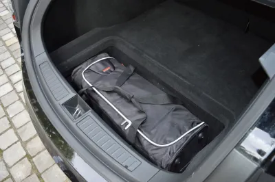 Tesla - Model S